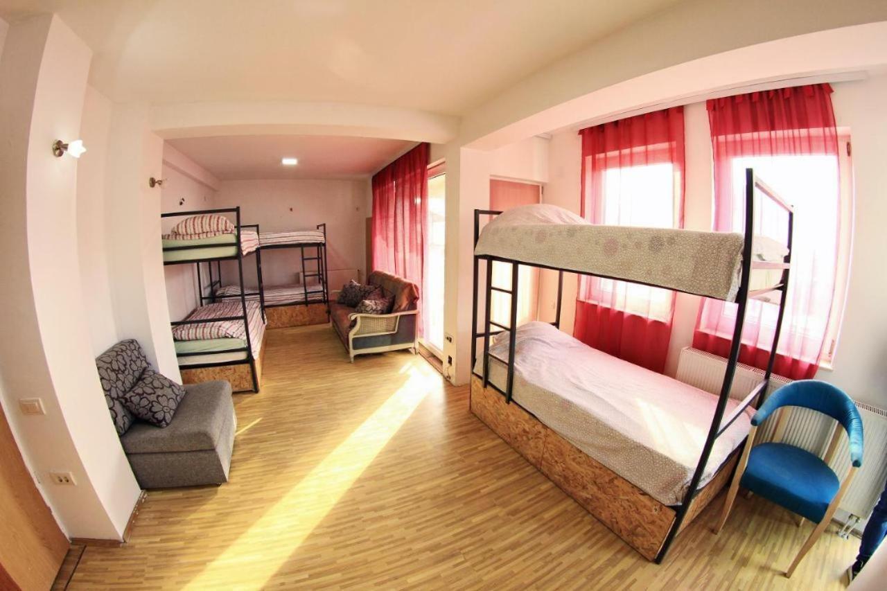Golden Age Hostel Ohrid Eksteriør billede