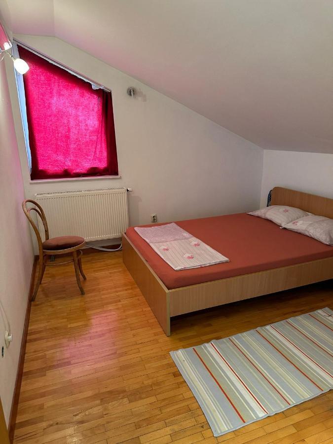 Golden Age Hostel Ohrid Eksteriør billede