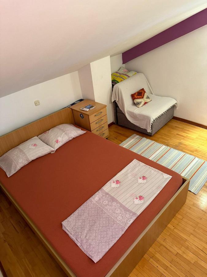 Golden Age Hostel Ohrid Eksteriør billede