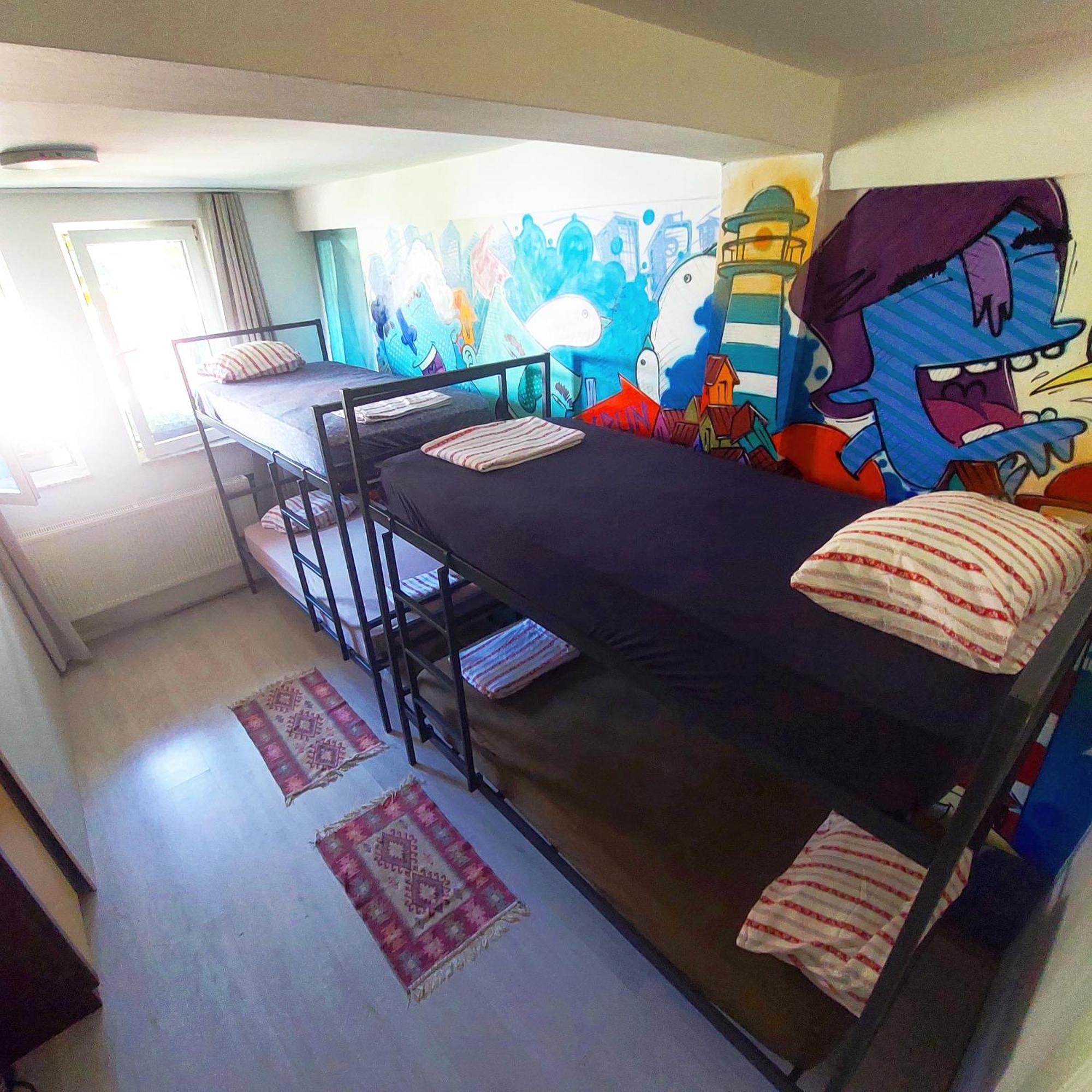 Golden Age Hostel Ohrid Eksteriør billede